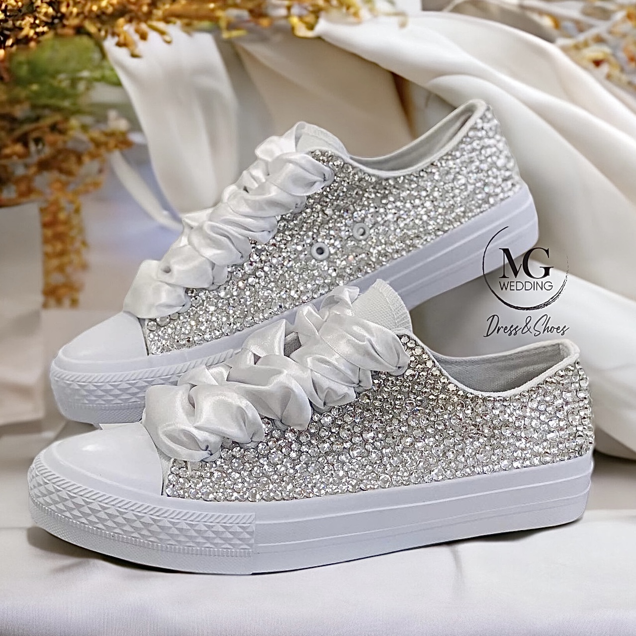 Full Strasszos Tornacipő