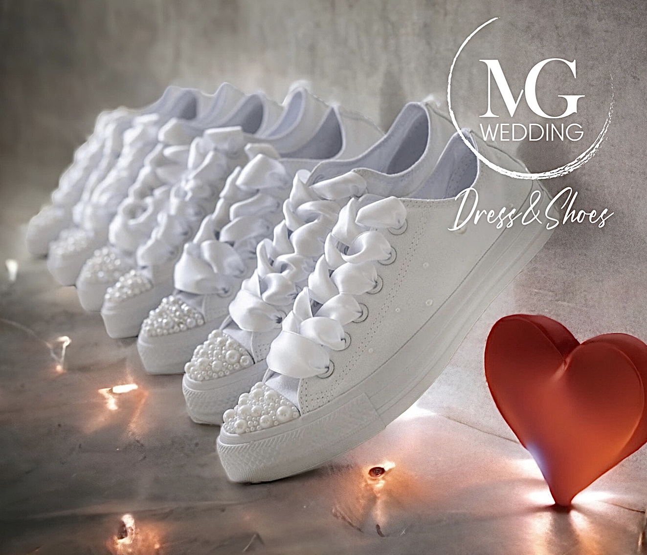 Gyöngyös Tornacipő - Az orrán és a külső íven díszítve - Image 2