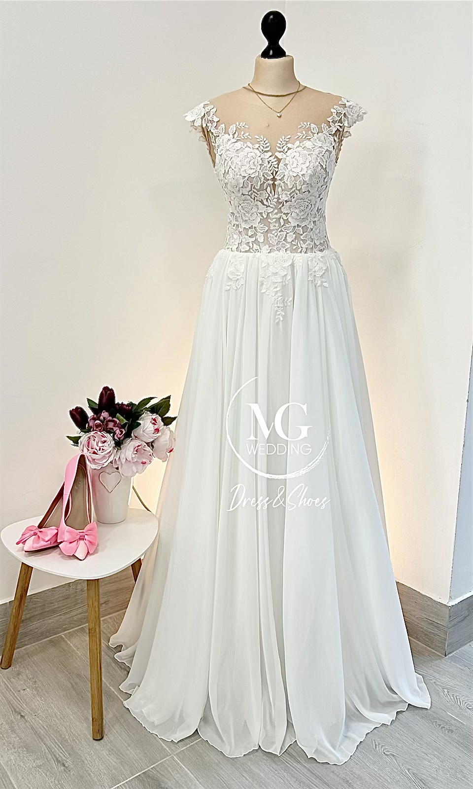 Gréta sifon Fűzős Hátú Menyasszonyi Ruha