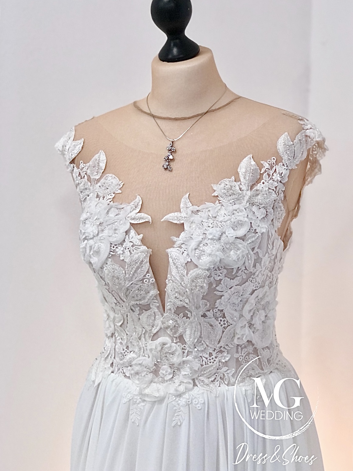 Héla 3D Sifon Menyasszonyi Ruha Fűzős hátú - Image 3