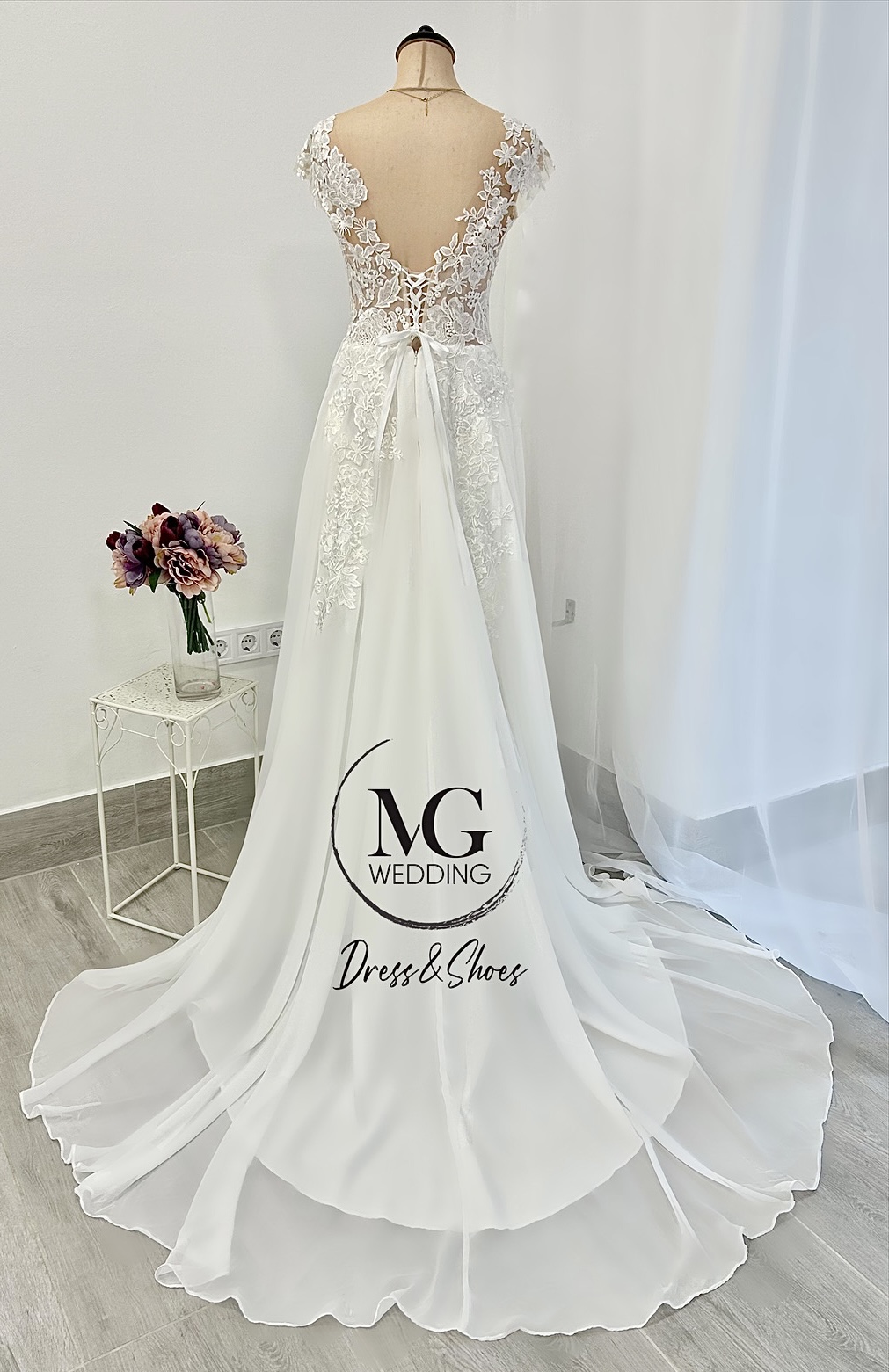 Krisztina Sifon Menyasszonyi Ruha Fűzős Hátú - Image 3