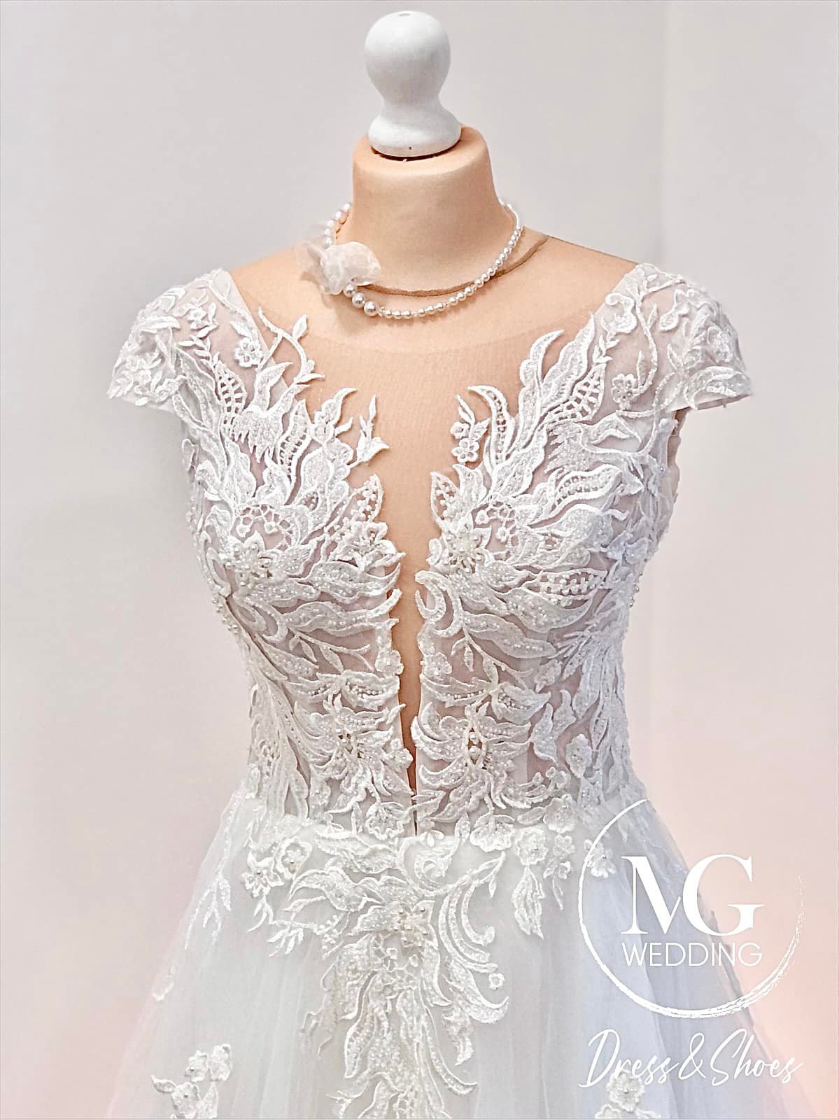 Láng Fűzős hátú Sifon Menyasszonyi Ruha - Image 3