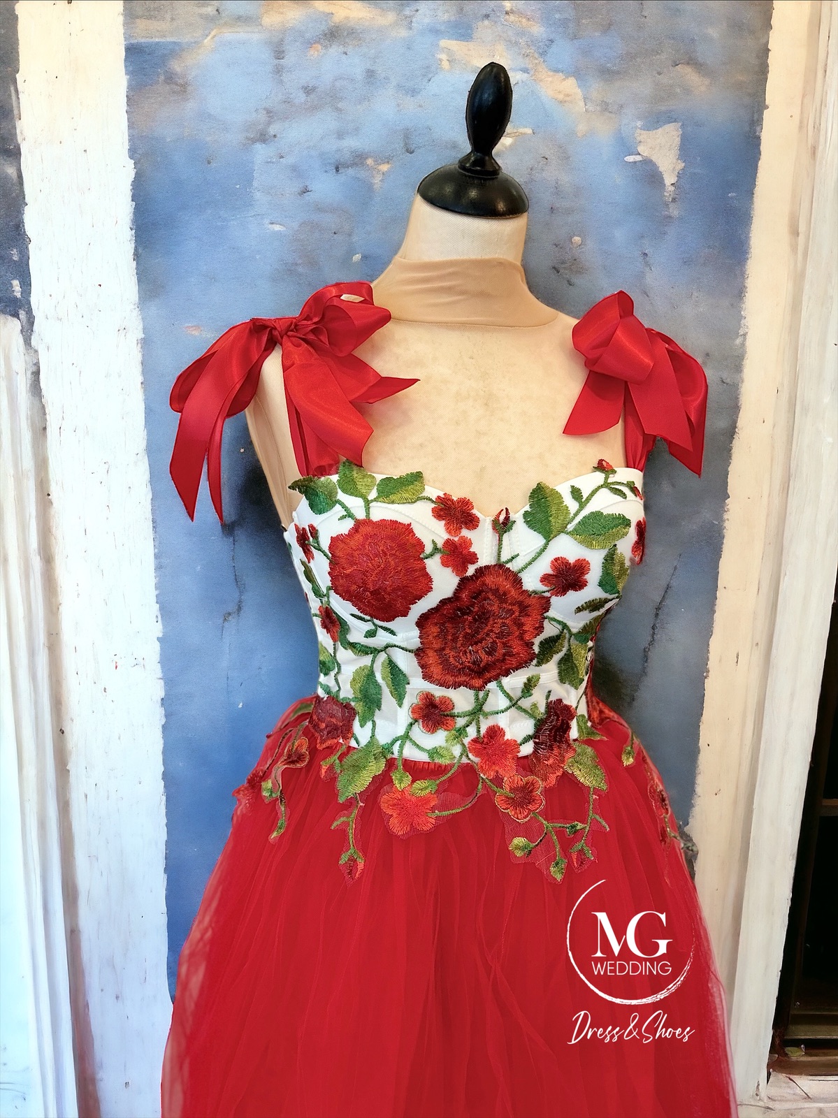 2 részes - Red Rose Menyecskeruha - Image 2