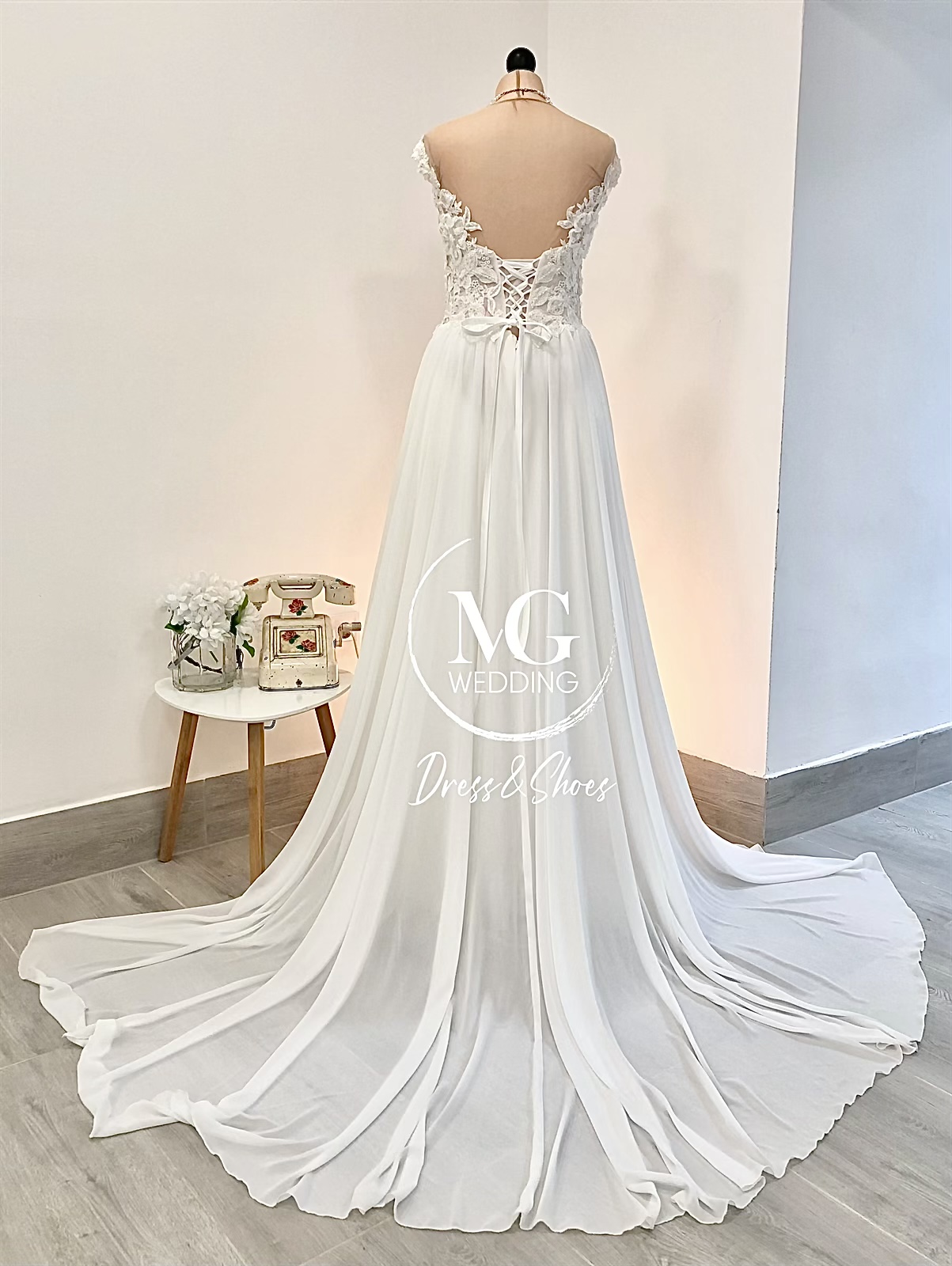 Héla 3D Sifon Menyasszonyi Ruha Fűzős hátú - Image 2