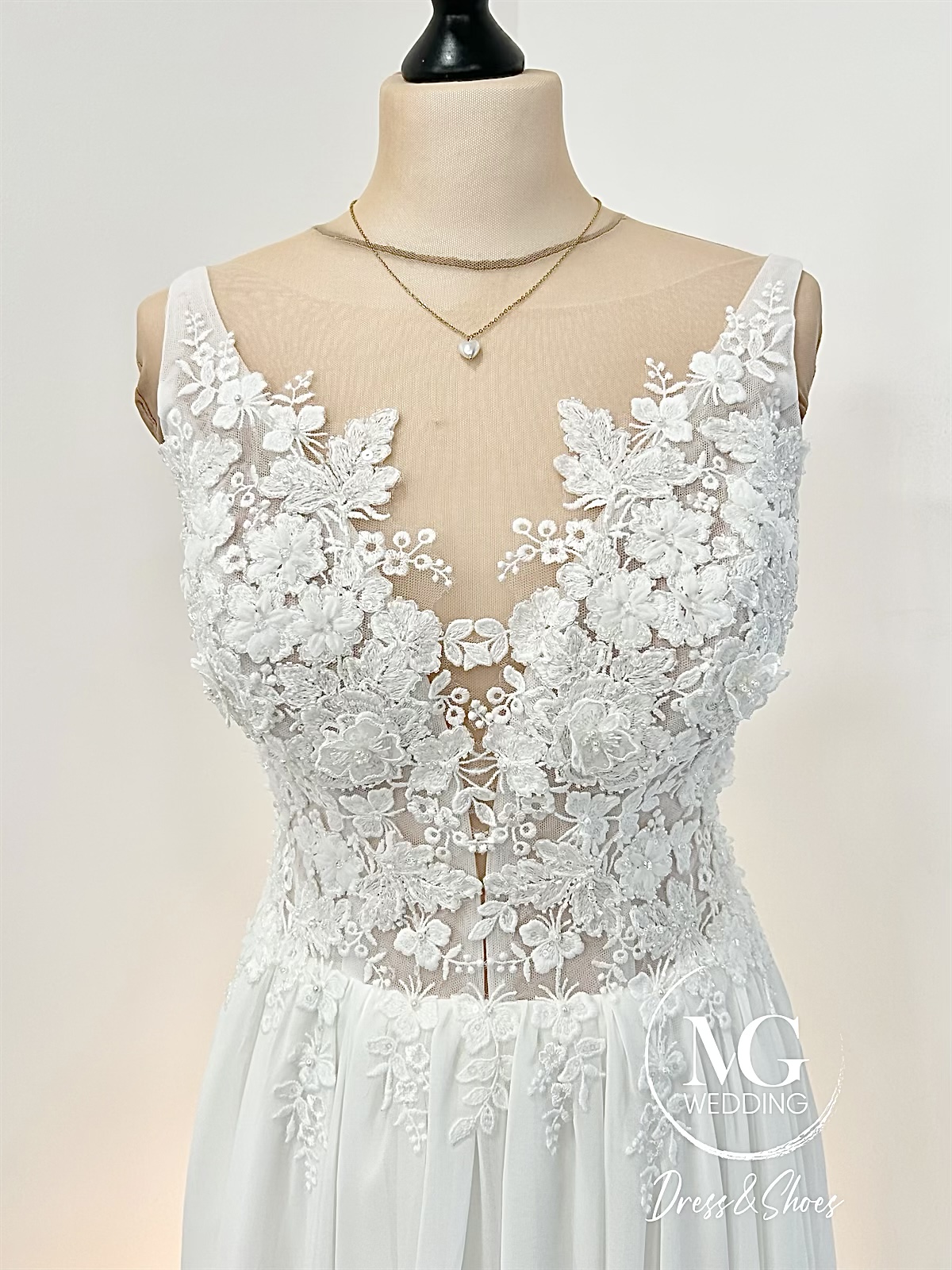 Klaudia Sifon, fűzős Menyasszonyi ruha - Image 3