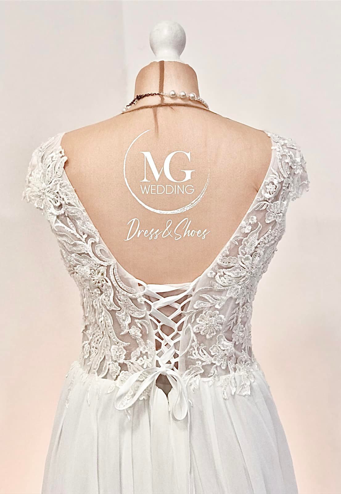 Láng Fűzős hátú Sifon Menyasszonyi Ruha - Image 2