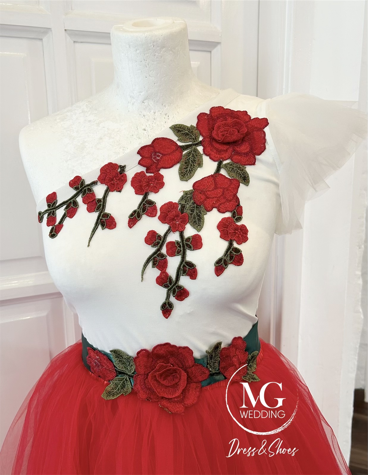 3 részes félvállas menyecskeruha szett - Image 4