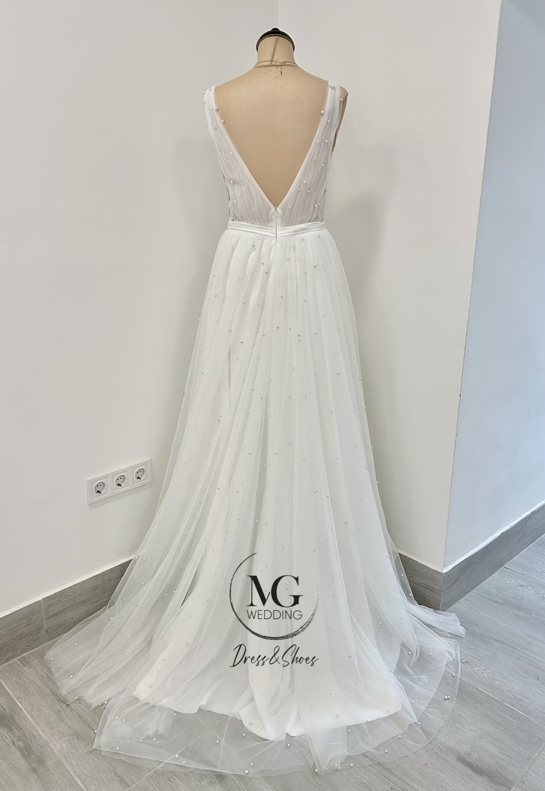 Pearl-Ivory Tüll Menyasszonyi Ruha - Image 3