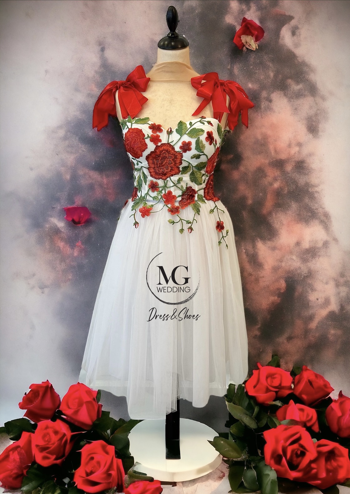 2 részes - Red Rose Menyecskeruha - Image 5