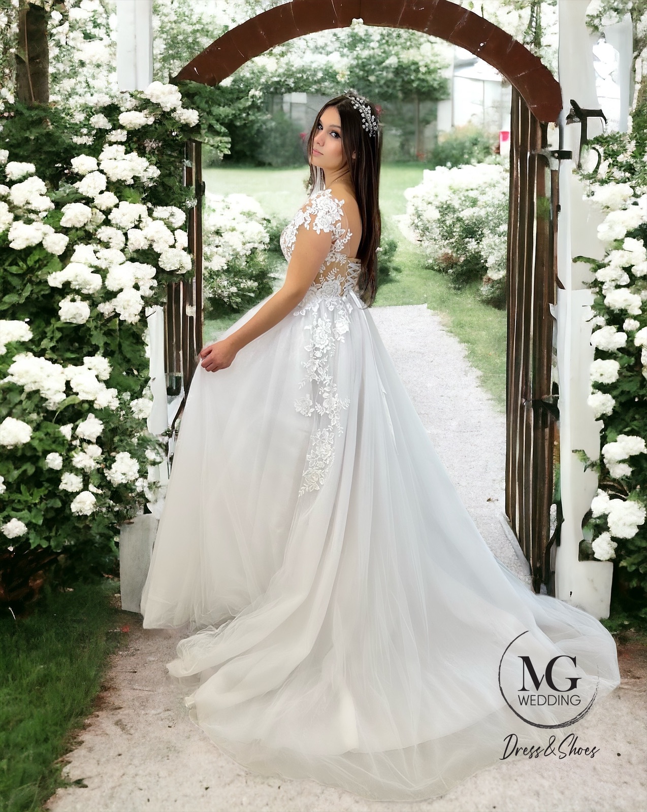 Krisztina Tüll Menyasszonyi Ruha Fűzős hátú - Image 8